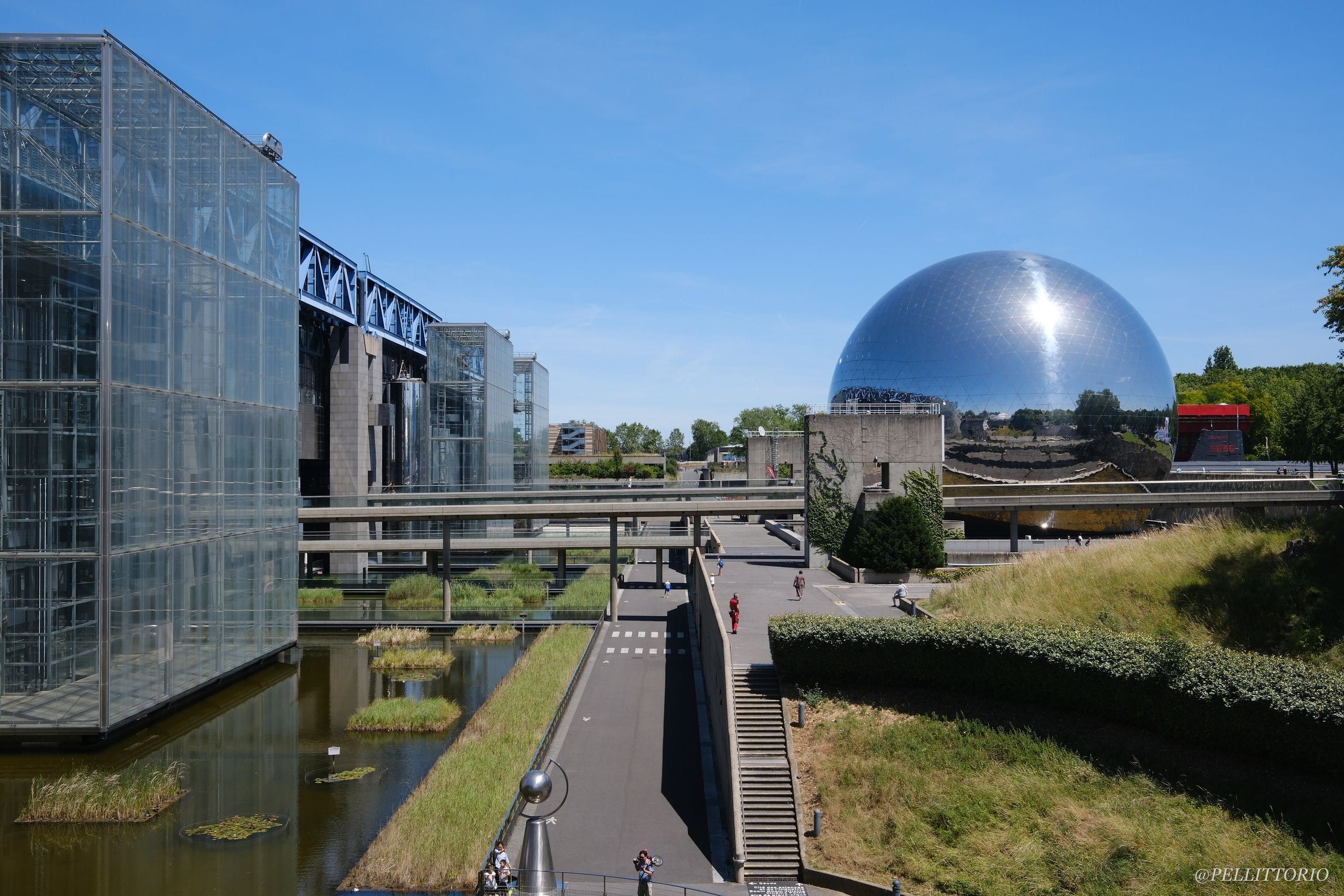 La Géode nel Parco della Villette